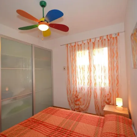 Villa With Beach Place Close To The Sea 아파트